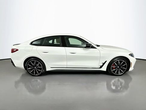 New 2026 BMW i4 xDrive40i w/ M Sport Package AWD/4WD image 4