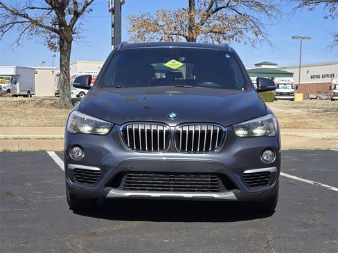 Used 2018 BMW X1 xDrive28i image 2