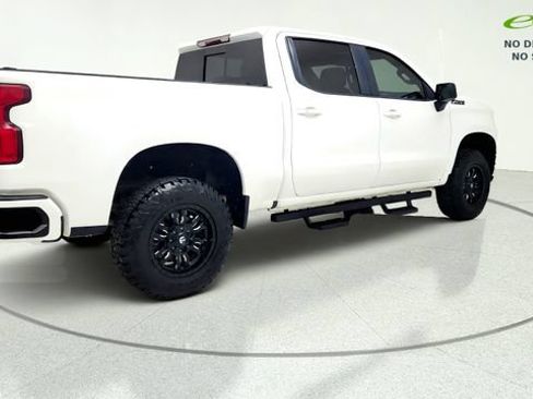 Used 2019 Chevrolet Silverado 1500 RST AWD/4WD image 9