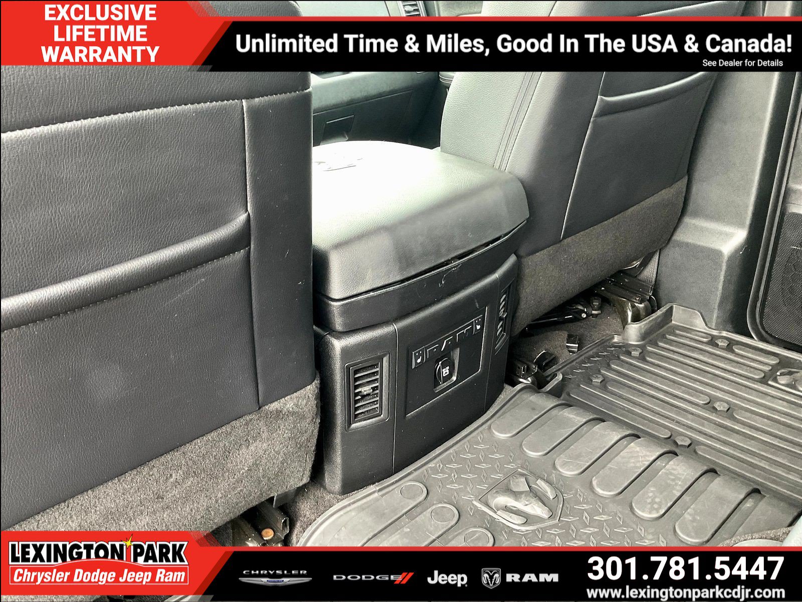 Used 2018 RAM 1500 Laramie w/ Convenience Group AWD/4WD image 11