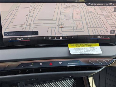 Used 2025 BMW X3 xDrive30i w/ Premium Package image 13