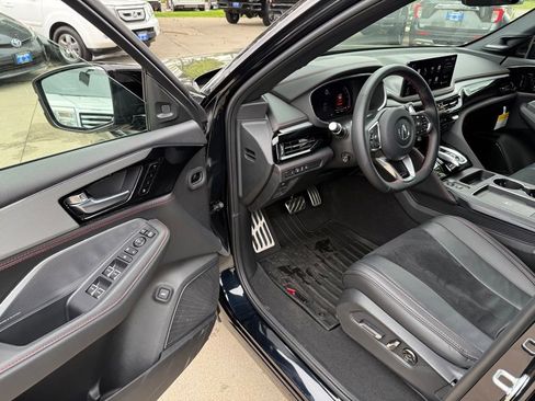 Used 2026 Acura MDX A-Spec AWD/4WD image 13