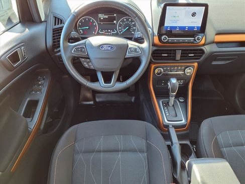 Used 2021 Ford EcoSport SE w/ SE Appearance Package image 2
