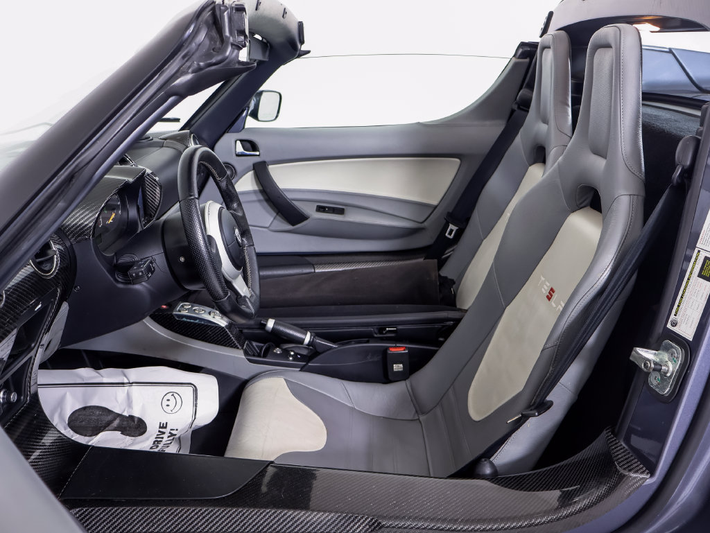 Used 2010 Tesla Roadster Sport RWD image 4