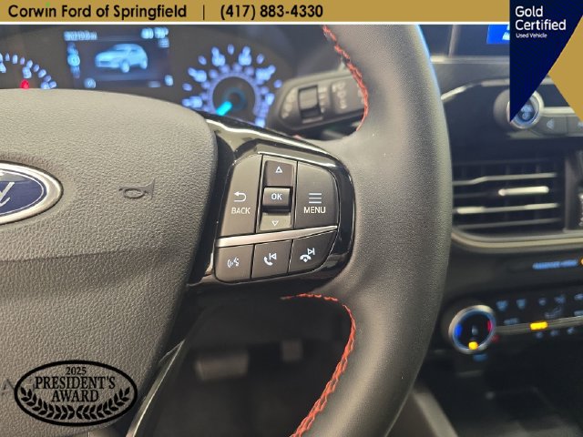 Certified 2022 Ford Escape SEL w/ SEL Stealth AWD Package image 34