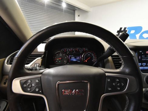 Used 2016 GMC Yukon SLT w/ HD Trailering Package image 23