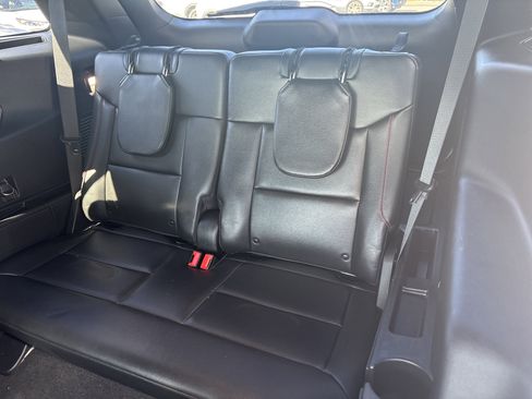 Used 2023 Ford Explorer ST-Line w/ Class IV Trailer Tow Package image 14