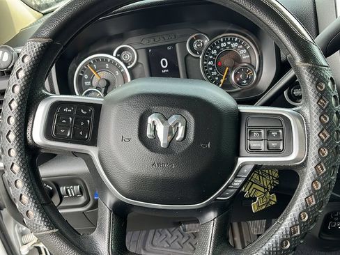 Used 2019 RAM 2500 Big Horn AWD/4WD image 12