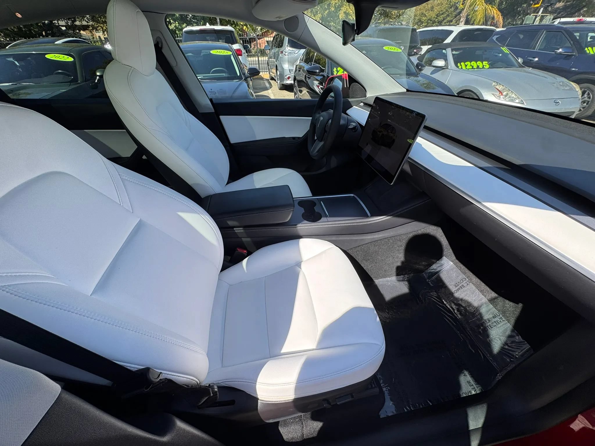 Used 2022 Tesla Model Y Long Range AWD/4WD image 12