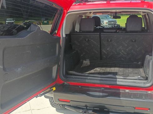 Used 2012 Toyota FJ Cruiser 4WD w/ Trail Teams Special Edition image 16
