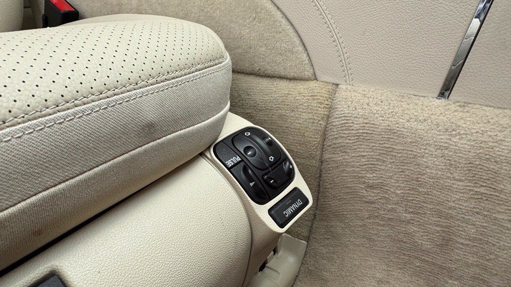 Used 2005 Mercedes-Benz E 320 CDI Sedan image 17