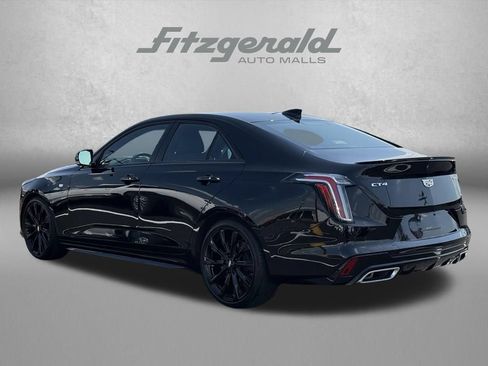 Used 2022 Cadillac CT4 Sport RWD image 7