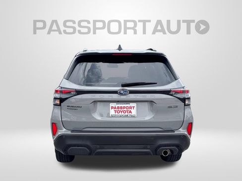 Used 2025 Subaru Forester Touring AWD/4WD image 7