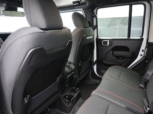 New 2026 Jeep Wrangler Unlimited Rubicon image 23