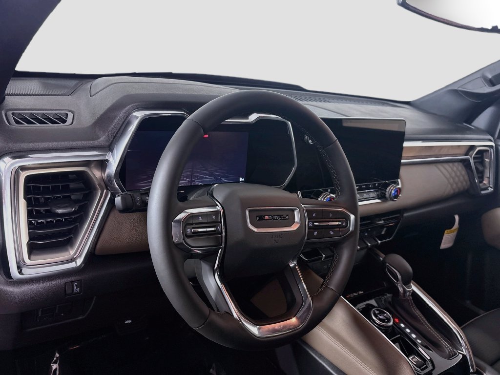 New 2026 GMC Canyon Denali AWD/4WD image 9