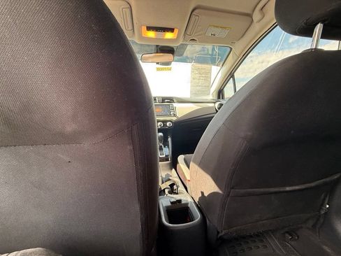 Used 2021 Nissan Versa SV FWD image 19