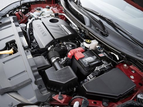 Used 2023 Nissan Rogue SV image 39