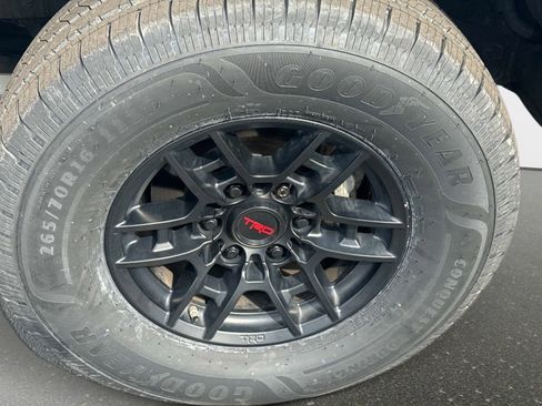 Used 2020 Toyota Tacoma TRD Pro image 10