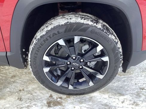 New 2026 Chevrolet Equinox RS w/ LPO, Floor Liner Package image 9