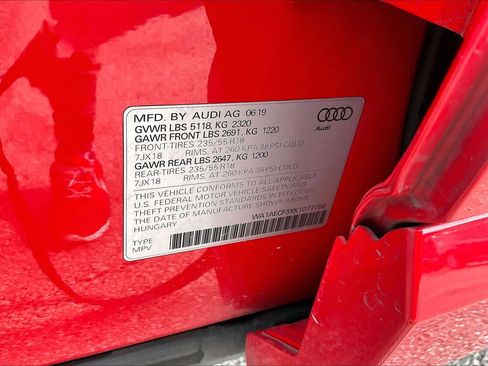 Used 2019 Audi Q3 2.0T Premium image 32