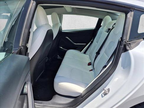 Used 2021 Tesla Model 3 Standard Range Plus RWD image 19