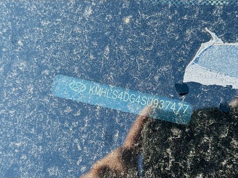 New 2025 Hyundai Elantra SEL image 25