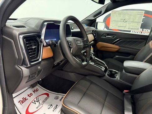 New 2026 GMC Canyon AT4 image 12