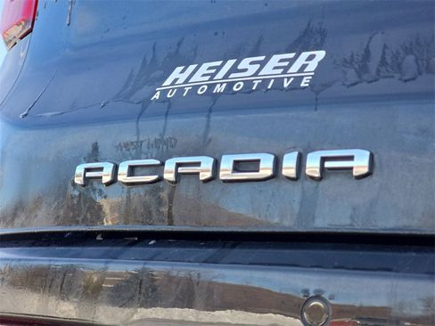 Used 2023 GMC Acadia Denali w/ Denali Ultimate Package image 33