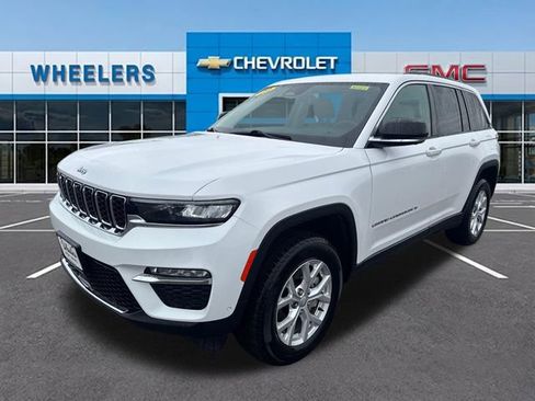 Used 2023 Jeep Grand Cherokee Limited w/ Luxury Tech Group II image 1
