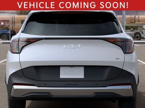 New 2026 Kia Sportage LX image 13