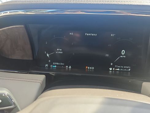 Used 2021 Lincoln Navigator Reserve w/ Luxury Package AWD/4WD image 20