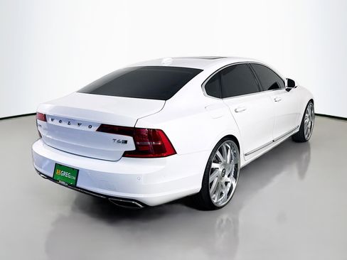 Used 2018 Volvo S90 T6 Inscription w/ Luxury Package image 10