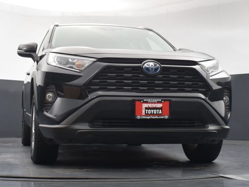 Used 2021 Toyota RAV4 XLE w/ Convenience Package AWD/4WD image 30