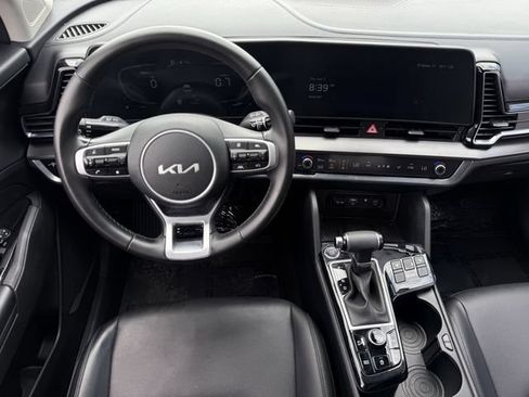 Used 2023 Kia Sportage EX FWD image 11