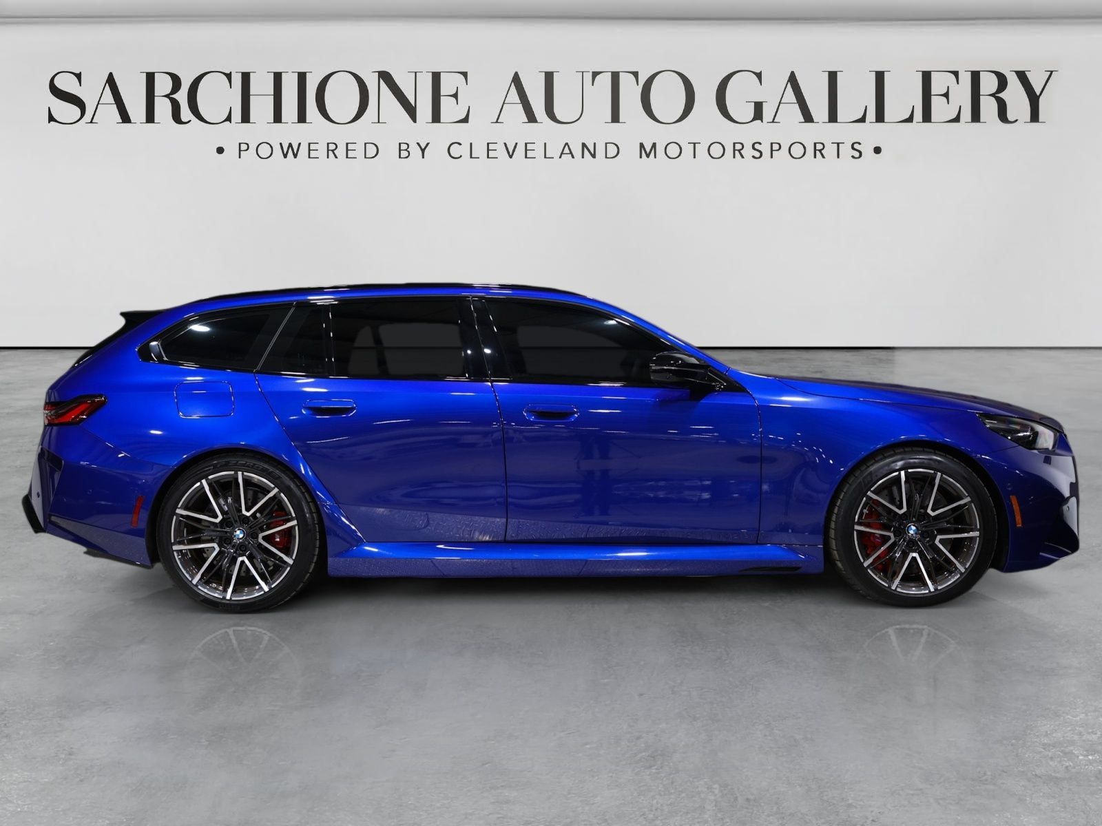 Used 2025 BMW M5 Touring AWD/4WD image 4
