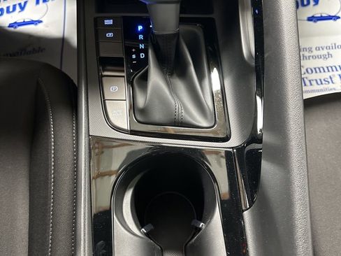 New 2025 Hyundai Elantra SEL image 14
