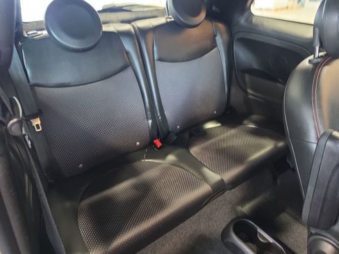 Used 2015 FIAT 500 e w/ Esport Package FWD image 31