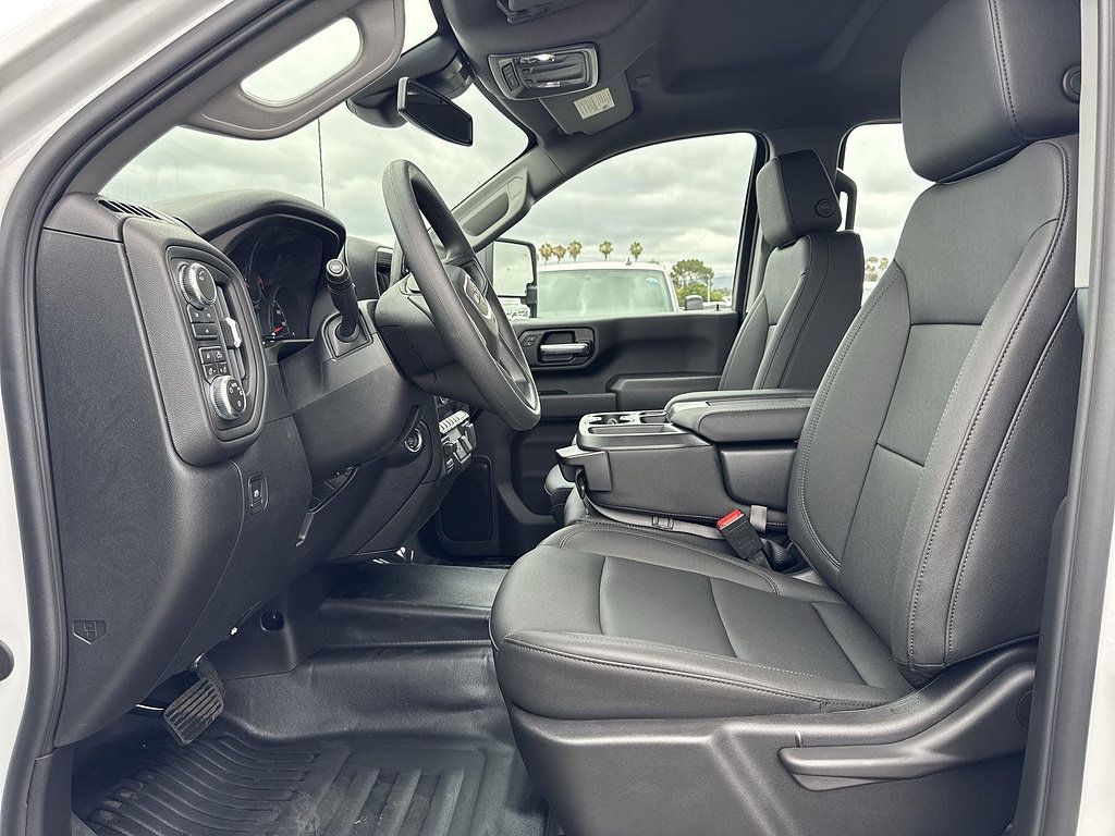 New 2026 GMC Sierra 2500 Pro w/ 1SA Pro Safety Plus Package AWD/4WD image 19