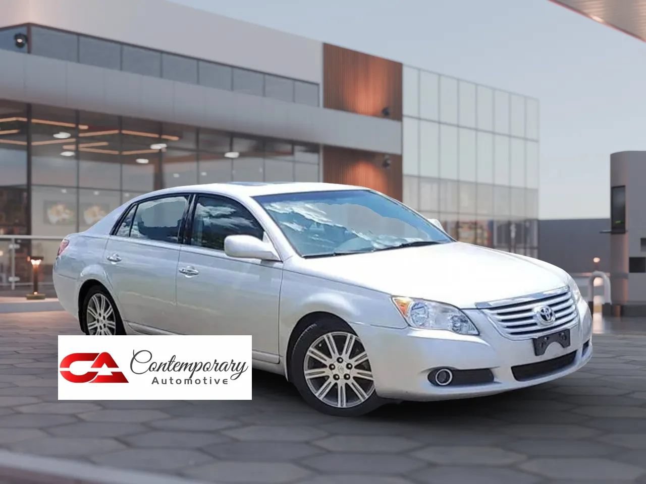 Used 2009 Toyota Avalon Limited FWD image 1