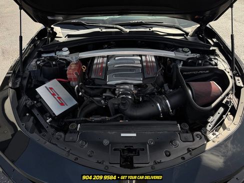 Used 2019 Chevrolet Camaro SS RWD image 34