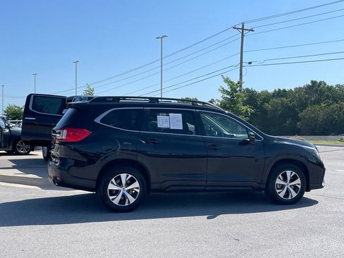Used 2023 Subaru Ascent Premium w/ Convenience Package AWD/4WD image 8