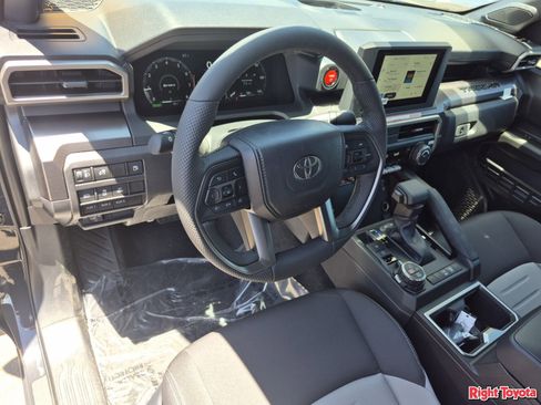 New 2026 Toyota Tacoma TRD Off-Road AWD/4WD image 19