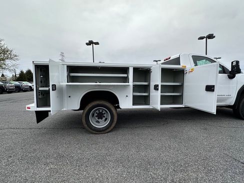 New 2026 GMC Sierra 3500 Pro AWD/4WD image 29
