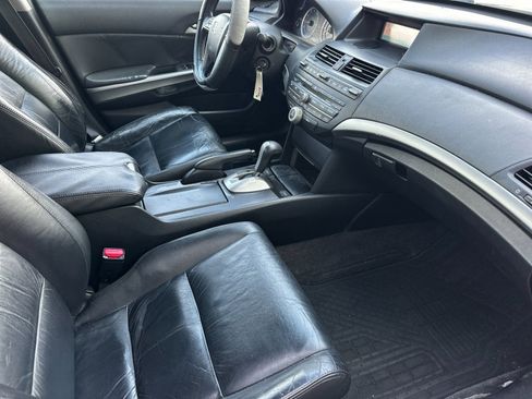 Used 2009 Honda Accord EX-L image 14