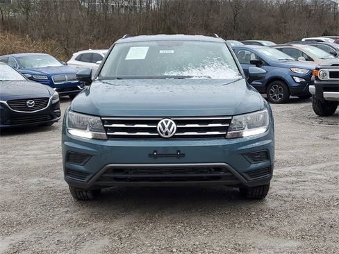 Used 2021 Volkswagen Tiguan SEL image 2