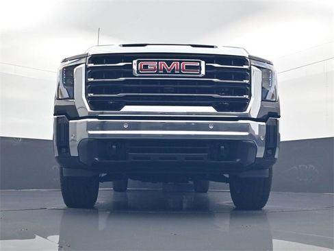 New 2026 GMC Sierra 2500 SLT w/ Max Trailering Package AWD/4WD image 22