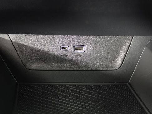Used 2026 Chevrolet Equinox RS w/ Convenience Package III FWD image 24