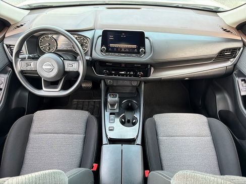 Used 2023 Nissan Rogue SV image 27