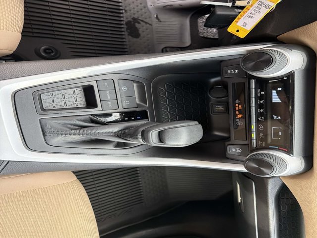 Certified 2025 Toyota RAV4 LE FWD image 29