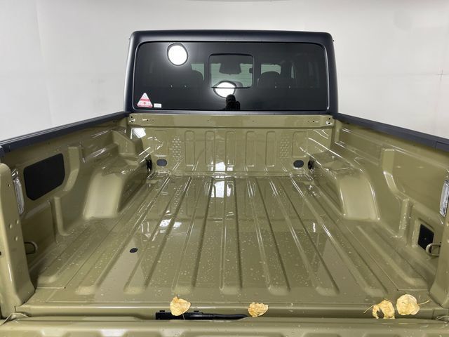 New 2026 Jeep Gladiator Sport AWD/4WD image 7